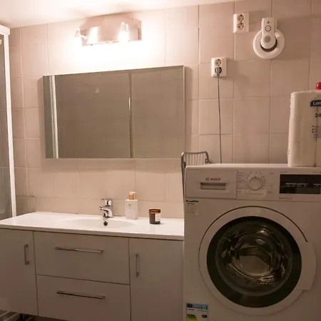 Charming 2br Wi-fi & Heater Apartamento