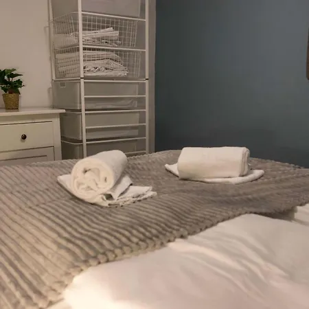 Charming 2br Wi-fi & Heater * 特罗姆瑟