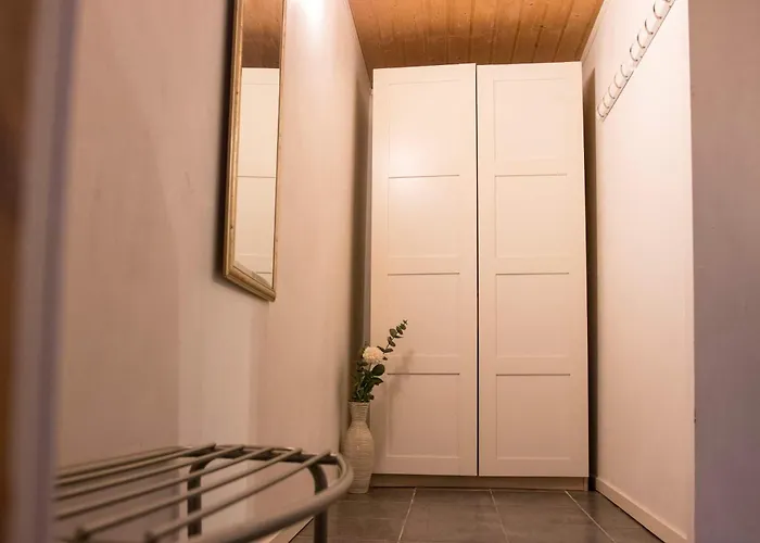 Charming 2br Wi-fi & Heater *