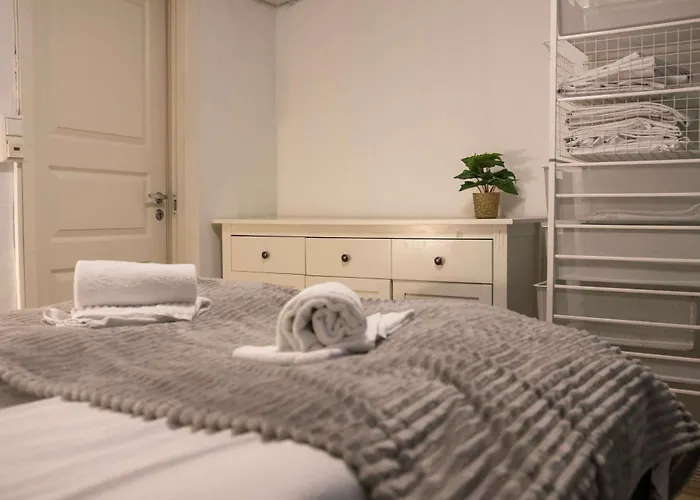 Charming 2br Wi-fi & Heater