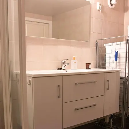 Leilighet Charming 2br Wi-fi & Heater Tromsø